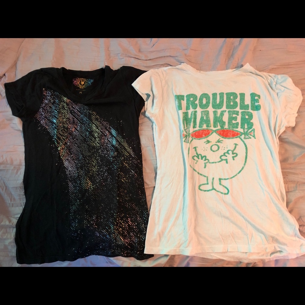👕T-shirts 👚Bundle 2 Cute Shirts!